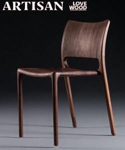 Latus designerskie krzesło z drewnianym siedziskiem | Artisan