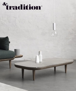 Fly Lounge Table SC5 biały marmur i dąb bielony | &Tradition | design Space Copenhagen