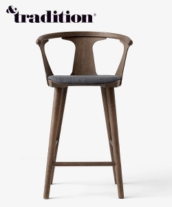 In Between SK8 skandynawskie krzesło barowe &Tradition Design Spichlerz 