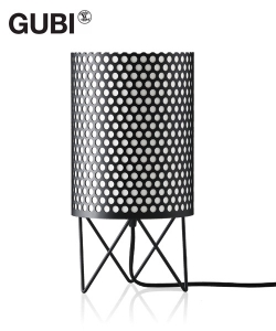 Pedrera PD4 lampa stołowa | Gubi | Design Spichlerz