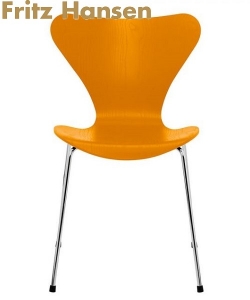 Series 7 model 3107 kultowe krzesło skandynawskie Fritz Hansen