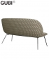 Beetle Sofa 2 komfortowa skandynawska sofa Gubi | Design Spichlerz