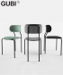 Coco Dining Chair Soft tapicerowane krzesło skandynawskie Gubi | Design Spichlerz