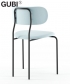 Coco Dining Chair Soft tapicerowane krzesło skandynawskie Gubi | Design Spichlerz