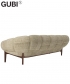 Croissant Sofa tapicerowana skandynawska sofa Gubi | Design Spichlerz