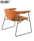 Masculo Lounge Sledge fotel skandynawski Gubi | Design Spichlerz