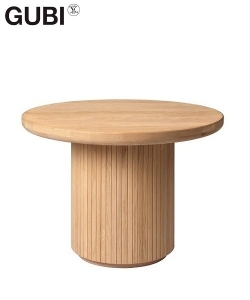 Moon Coffee Table Dąb skandynawski stolik kawowy Gubi | Design Spichlerz