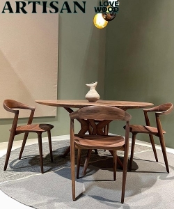 Addo Chair designerskie krzesło z litego drewna Artisan | Design Spichlerz