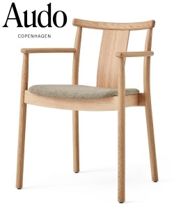 Merkur Dining Chair Armrest tapicerowane krzesło z podłokietnikami Audo Copenhagen