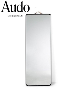 Norm Floor Mirror czarne skandynawskie lustro stojące Audo Copenhagen