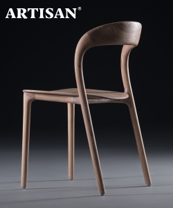 Neva Light krzesło z litego drewna Artisan